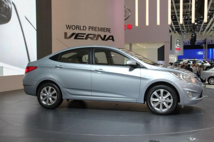  Hyundai Verna  