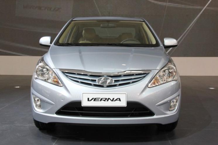  Hyundai Verna  