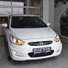 Белый Hyundai Solaris 2013